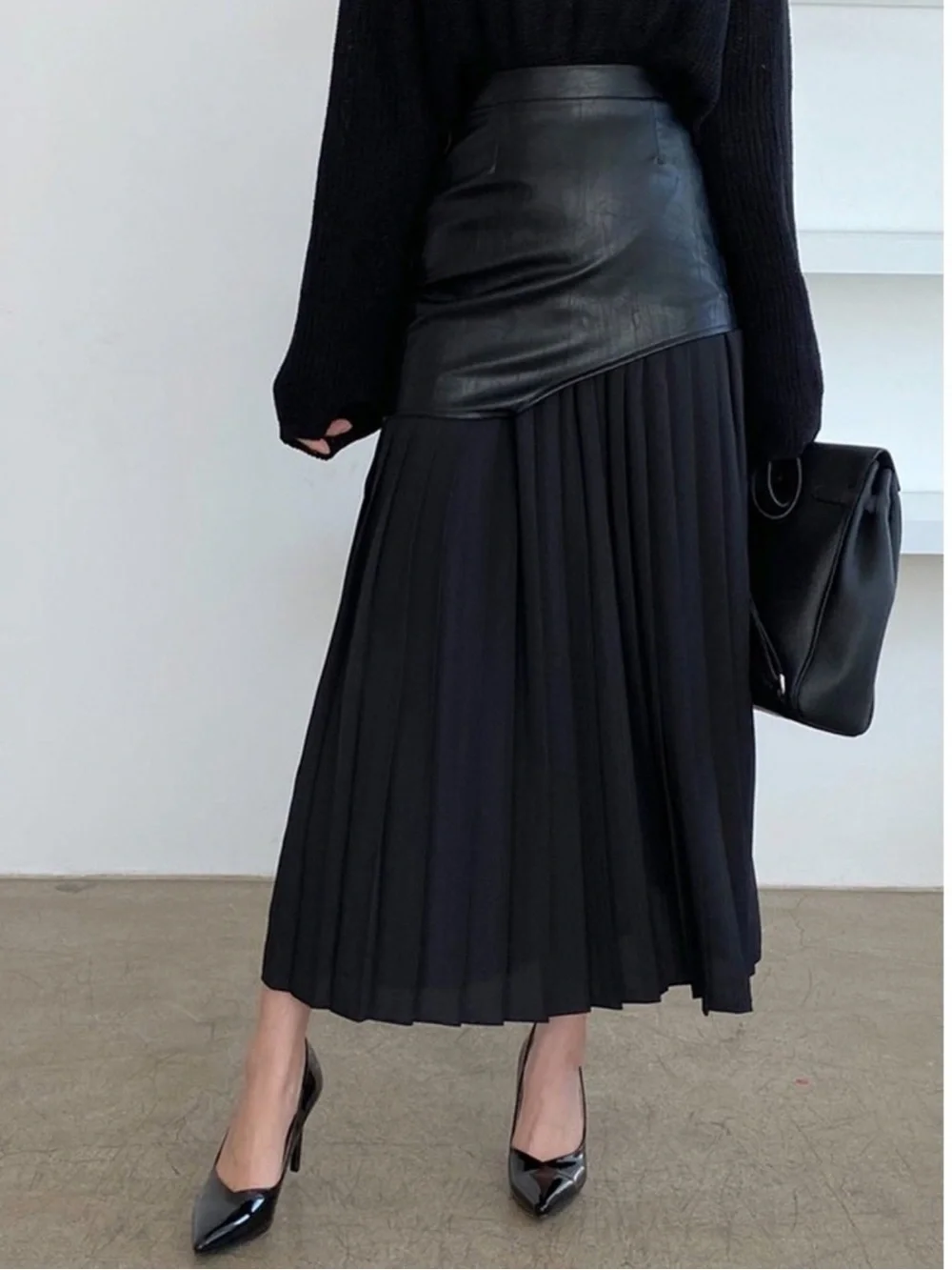 Commense Black Asymmetric Patchwork Faux Leather Chiffon Pleated Midi Skirt
